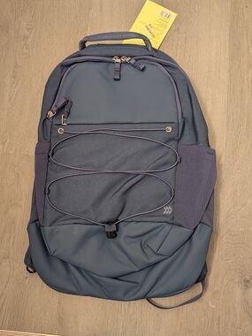 All In Motion 17-in Dark Blue Backpack Book Bag New With Tags
